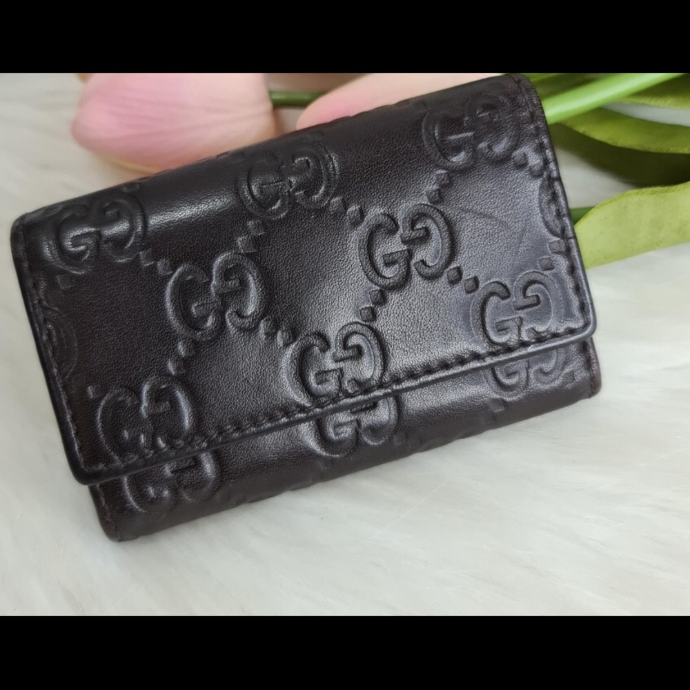 Gucci key Holder
